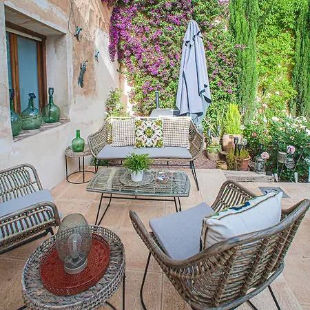 Boutique 2 Bedroom Garden Bed & Breakfast Pinoso